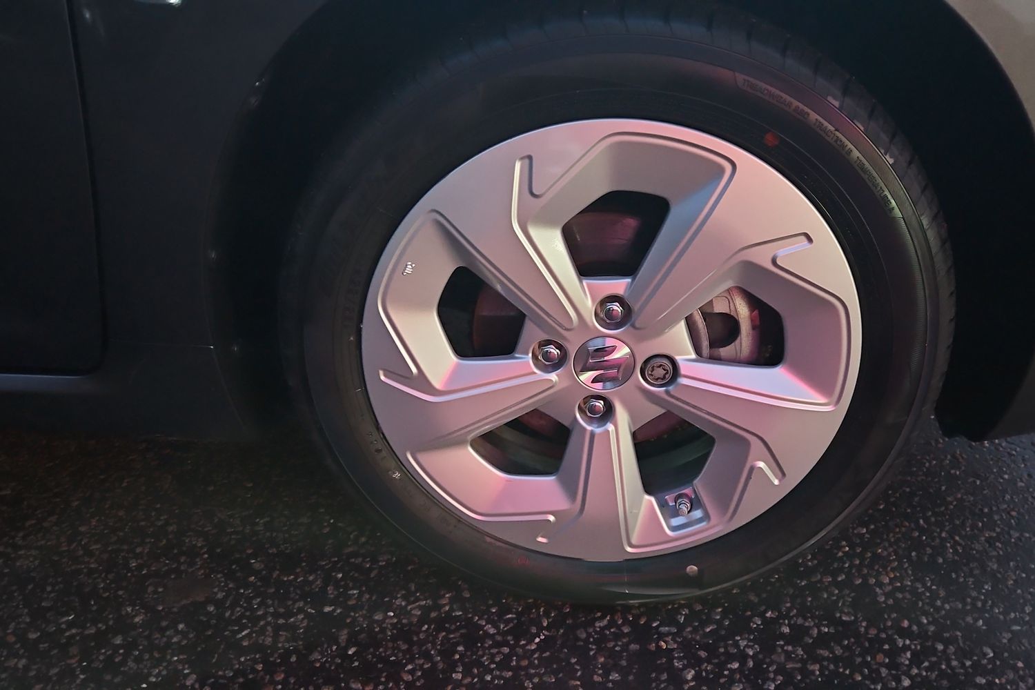 Used Suzuki Swift 2024 for sale - 78049835: Photo 40