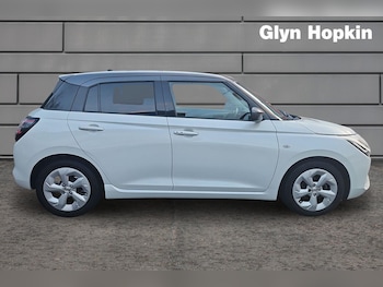 Used Suzuki Swift 2024 for sale - 77133859: Photo