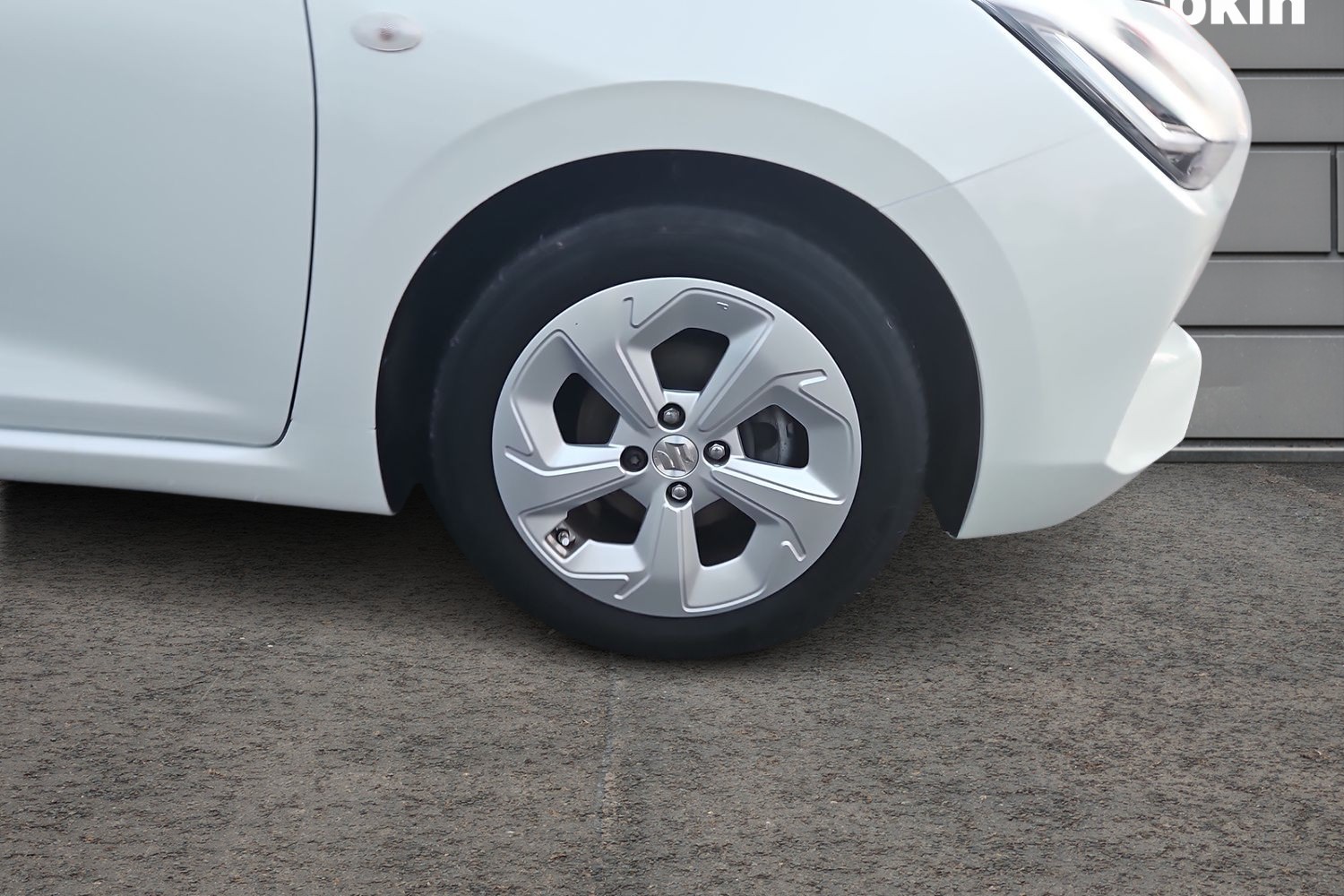 Used Suzuki Swift 2024 for sale - 77133859: Photo 9