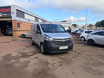 Used Vauxhall Vivaro 2017 for sale - 79524635: Photo