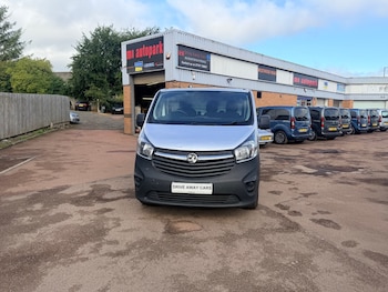 Used Vauxhall Vivaro 2017 for sale - 79524635: Photo