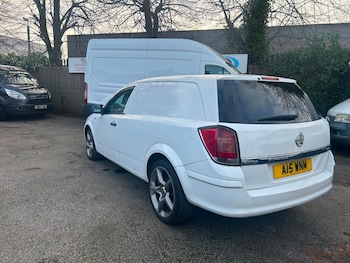 Used Vauxhall Astra Van 2010 for sale - 77162077: Photo