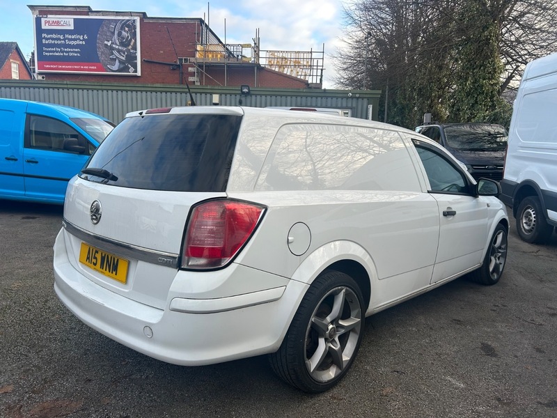 Used Vauxhall Astra Van 2010 for sale - 77162077: Photo 4
