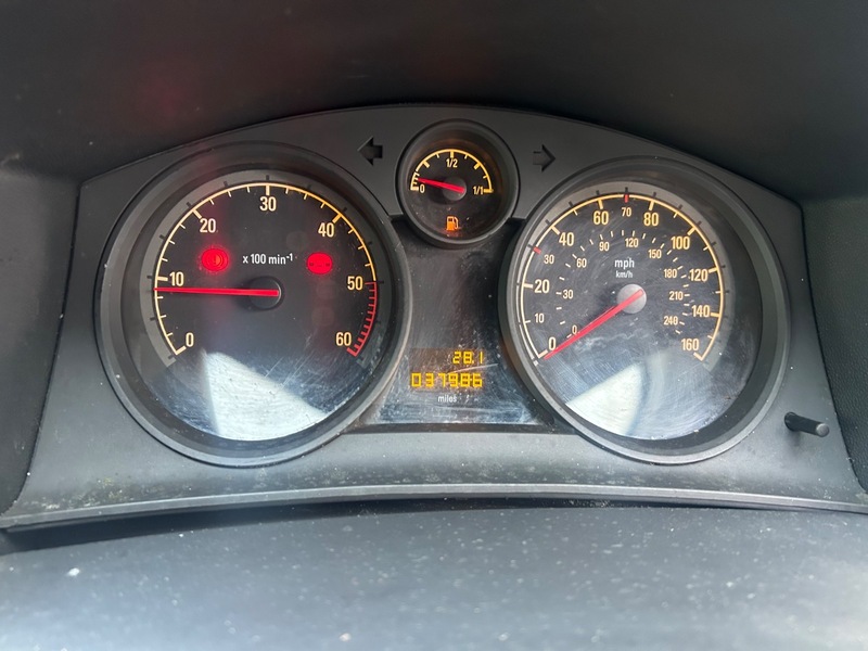 Used Vauxhall Astra Van 2010 for sale - 77162077: Photo 7