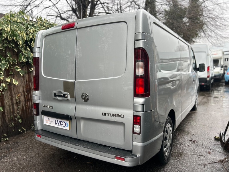 Used Vauxhall Vivaro 2016 for sale - 77452690: Photo 10
