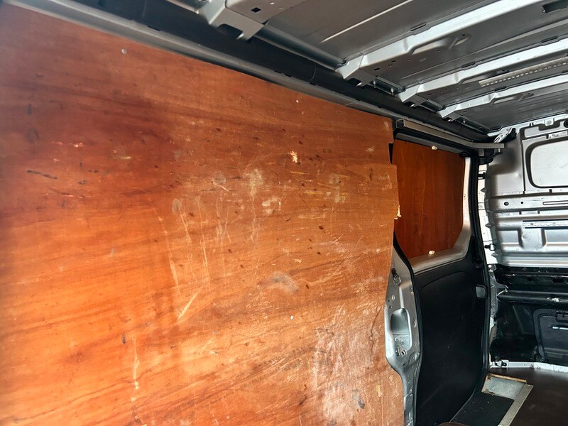 Used Vauxhall Vivaro 2016 for sale - 77452690: Photo 23