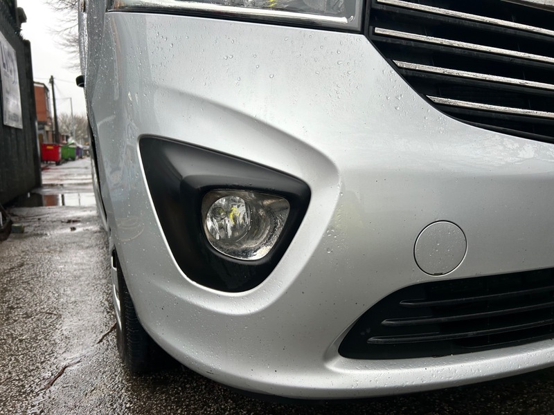 Used Vauxhall Vivaro 2016 for sale - 77452690: Photo 3