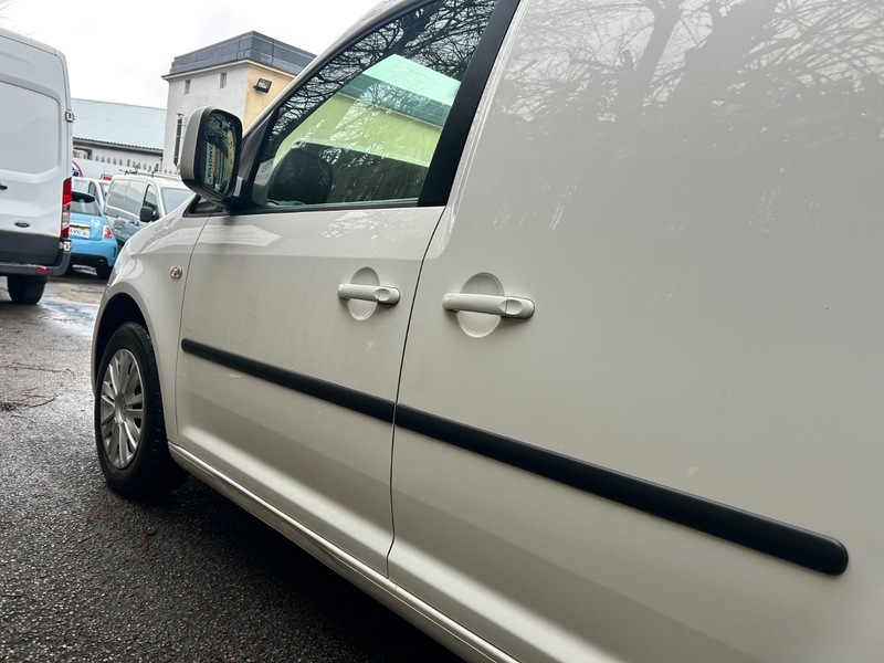 Used Volkswagen Caddy 2013 for sale - 77437905: Photo 13