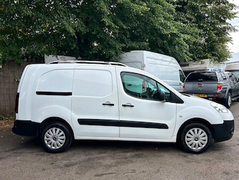 Used Peugeot Partner 2015 for sale - 79359478: Photo