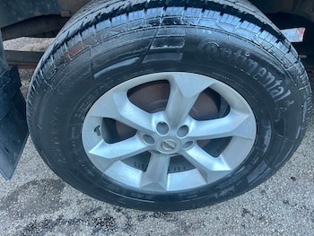 Used Nissan Navara 2015 for sale - 77921009: Photo