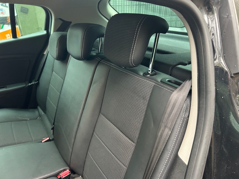 Used Renault Megane 2012 for sale - 77609619: Photo 13