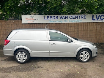 Used Vauxhall Astra Van 2010 for sale - 77643429: Photo