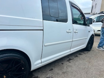 Used Volkswagen Caddy 2014 for sale - 77821804: Photo