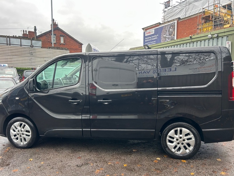 Used Vauxhall Vivaro 2015 for sale - 76470750: Photo 10