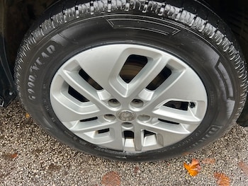 Used Vauxhall Vivaro 2015 for sale - 76470750: Photo