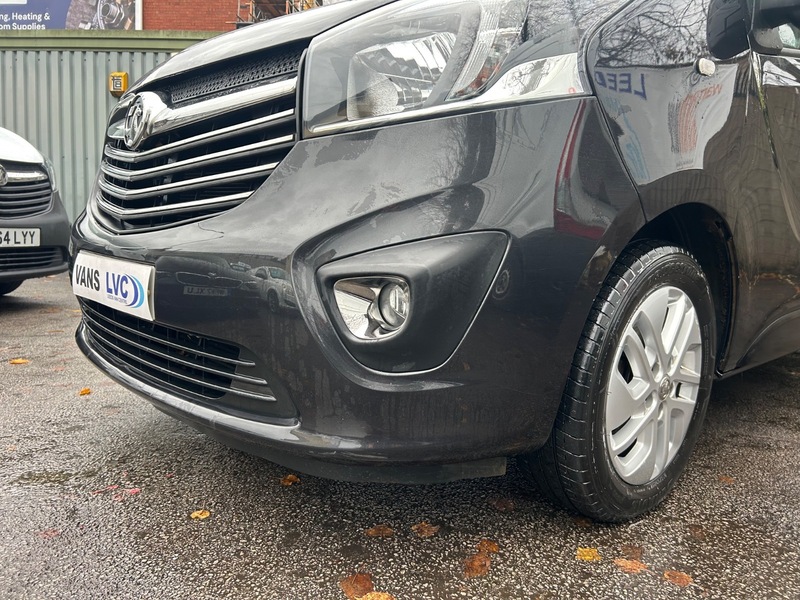 Used Vauxhall Vivaro 2015 for sale - 76470750: Photo 4