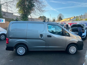 Used Nissan NV200 2010 for sale - 75296487: Photo
