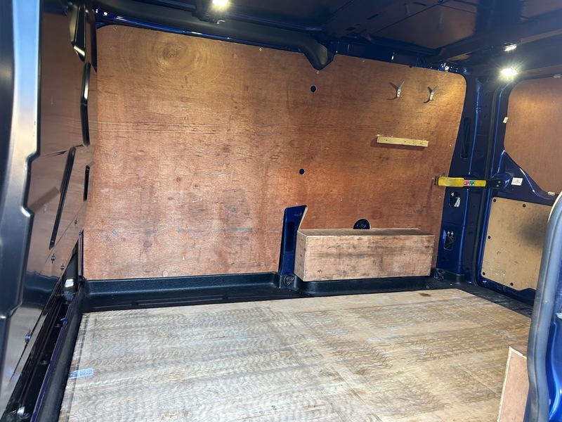 Used Ford Transit Custom 2015 for sale - 76376421: Photo 26