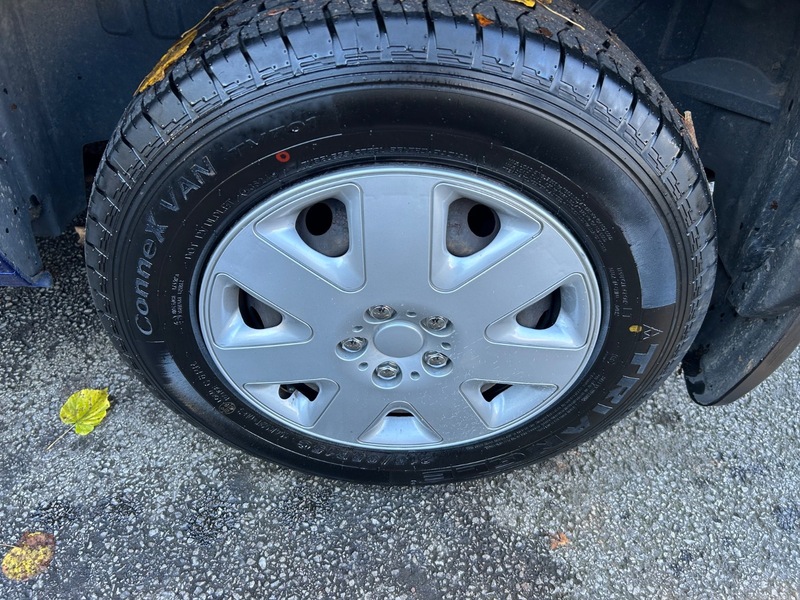 Used Ford Transit Custom 2015 for sale - 76376421: Photo 3