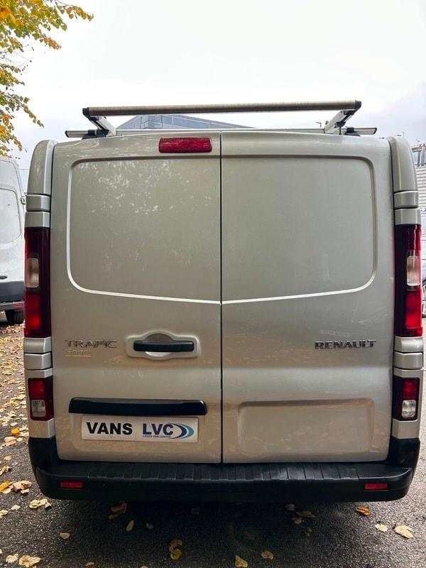 Used Renault Trafic 2017 for sale - 76267571: Photo 8
