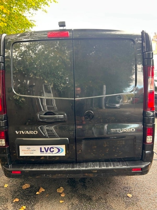 Used Vauxhall Vivaro 2015 for sale - 76224172: Photo 8