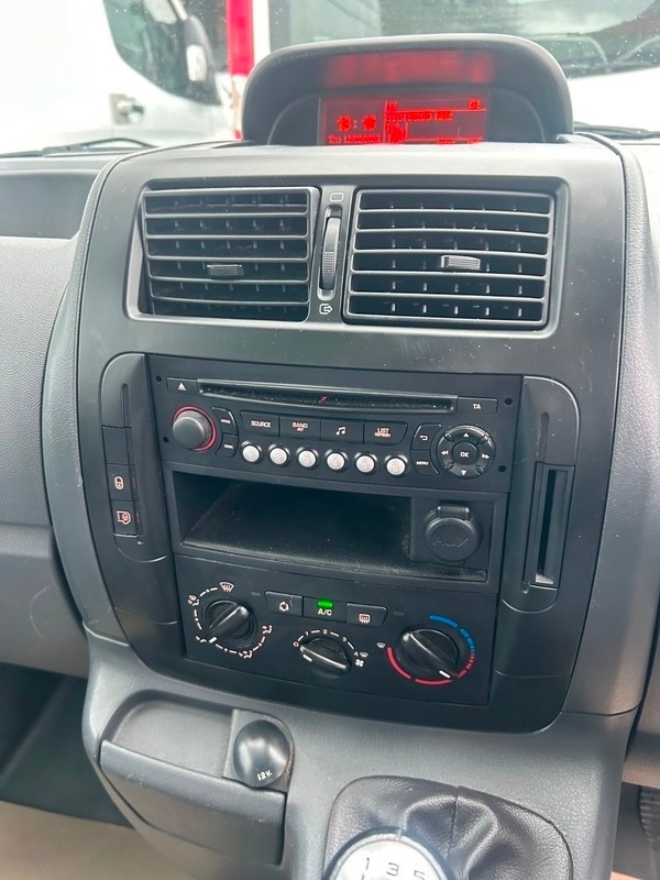 Used Peugeot Expert 2014 for sale - 77250968: Photo 27