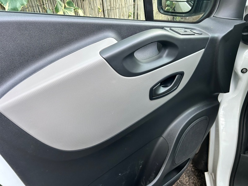 Used Renault Trafic 2015 for sale - 77836481: Photo 22