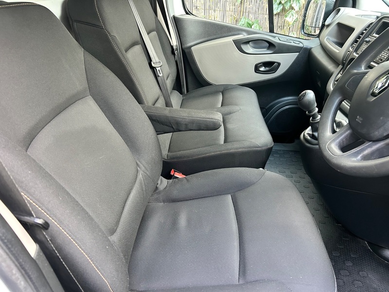 Used Renault Trafic 2015 for sale - 77836481: Photo 5