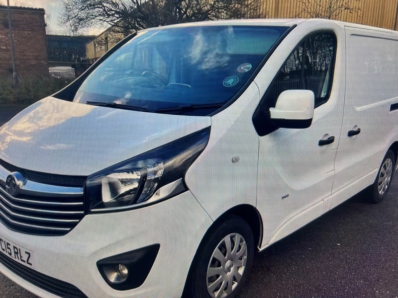 Used Vauxhall Vivaro 2015 for sale - 77342382: Photo 2