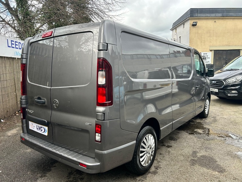 Used Vauxhall Vivaro 2015 for sale - 77535660: Photo 12