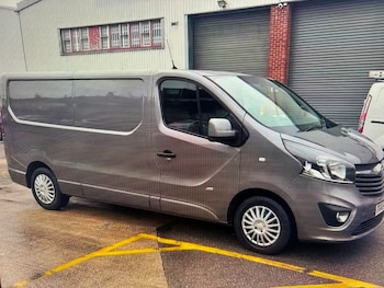 Used Vauxhall Vivaro 2015 for sale - 77535660: Photo