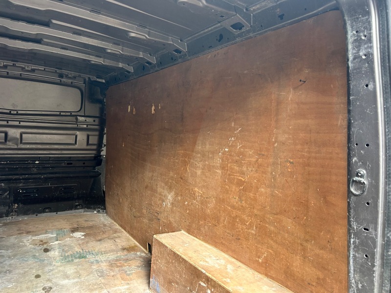 Used Vauxhall Vivaro 2015 for sale - 77535660: Photo 22