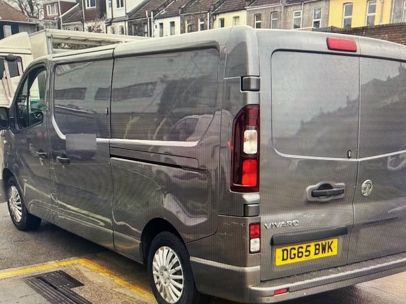 Used Vauxhall Vivaro 2015 for sale - 77535660: Photo 3