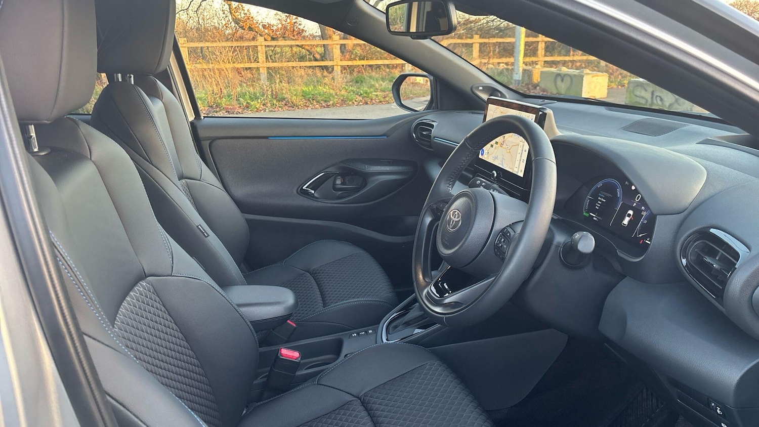 Used Toyota Yaris 2024 for sale - 77073908: Photo 13