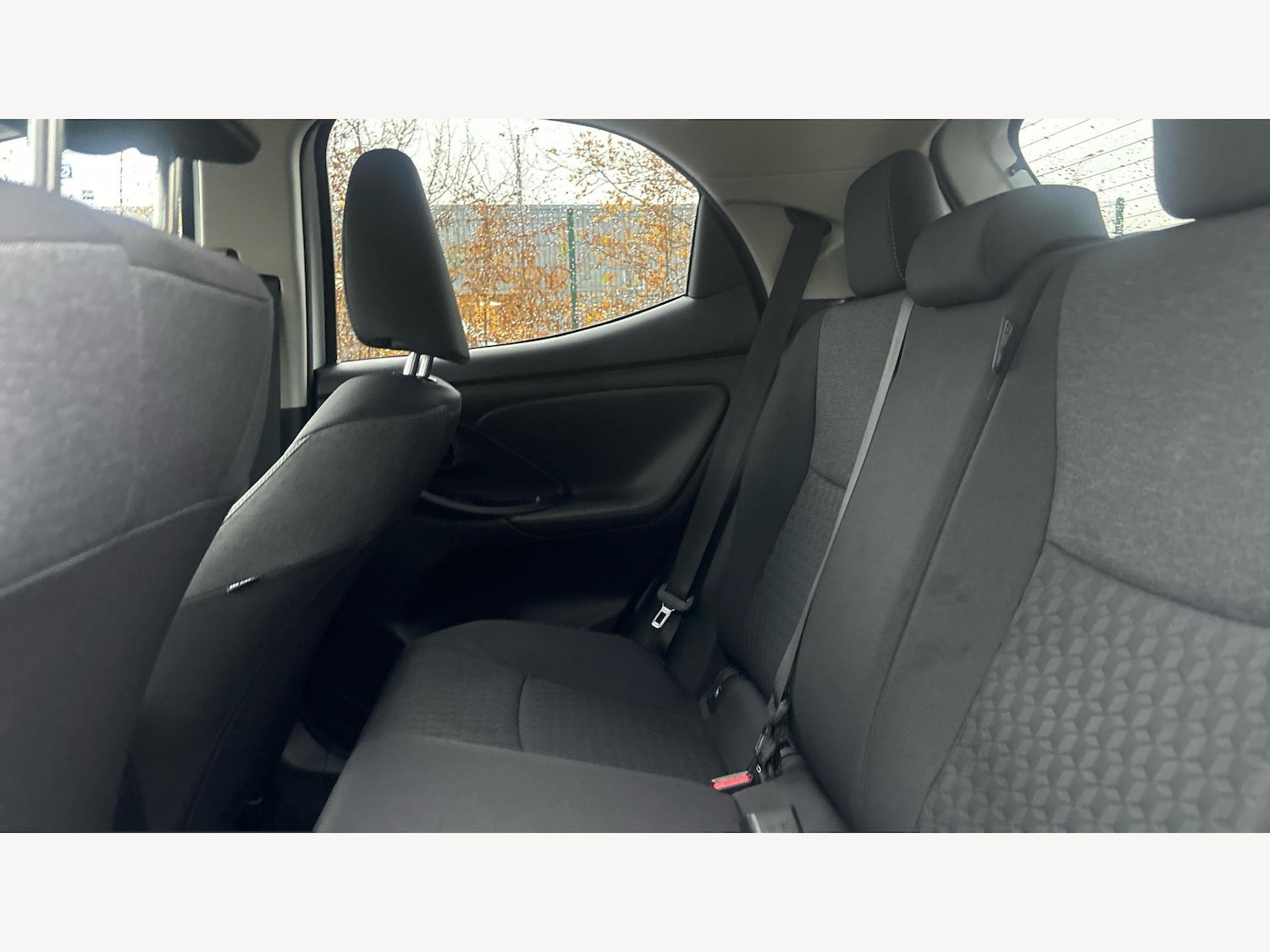 Used Toyota Yaris 2023 for sale - 77358417: Photo 15