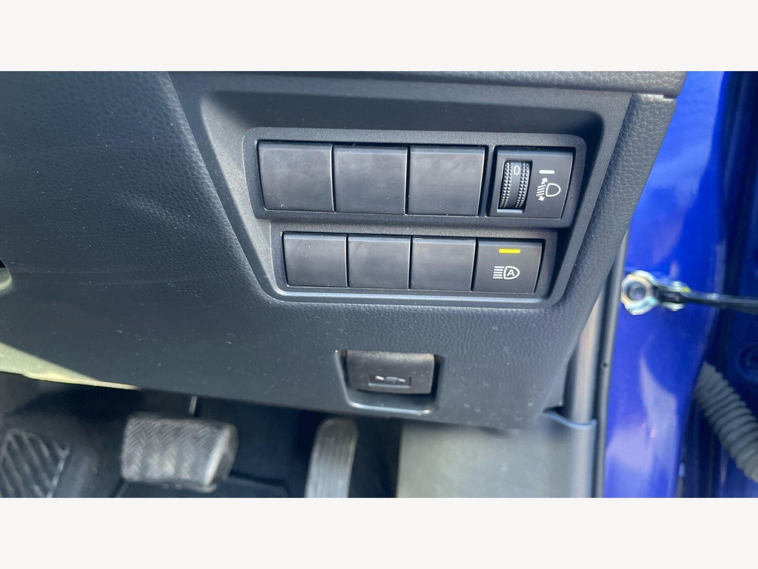 Used Toyota Yaris 2024 for sale - 77939570: Photo 29