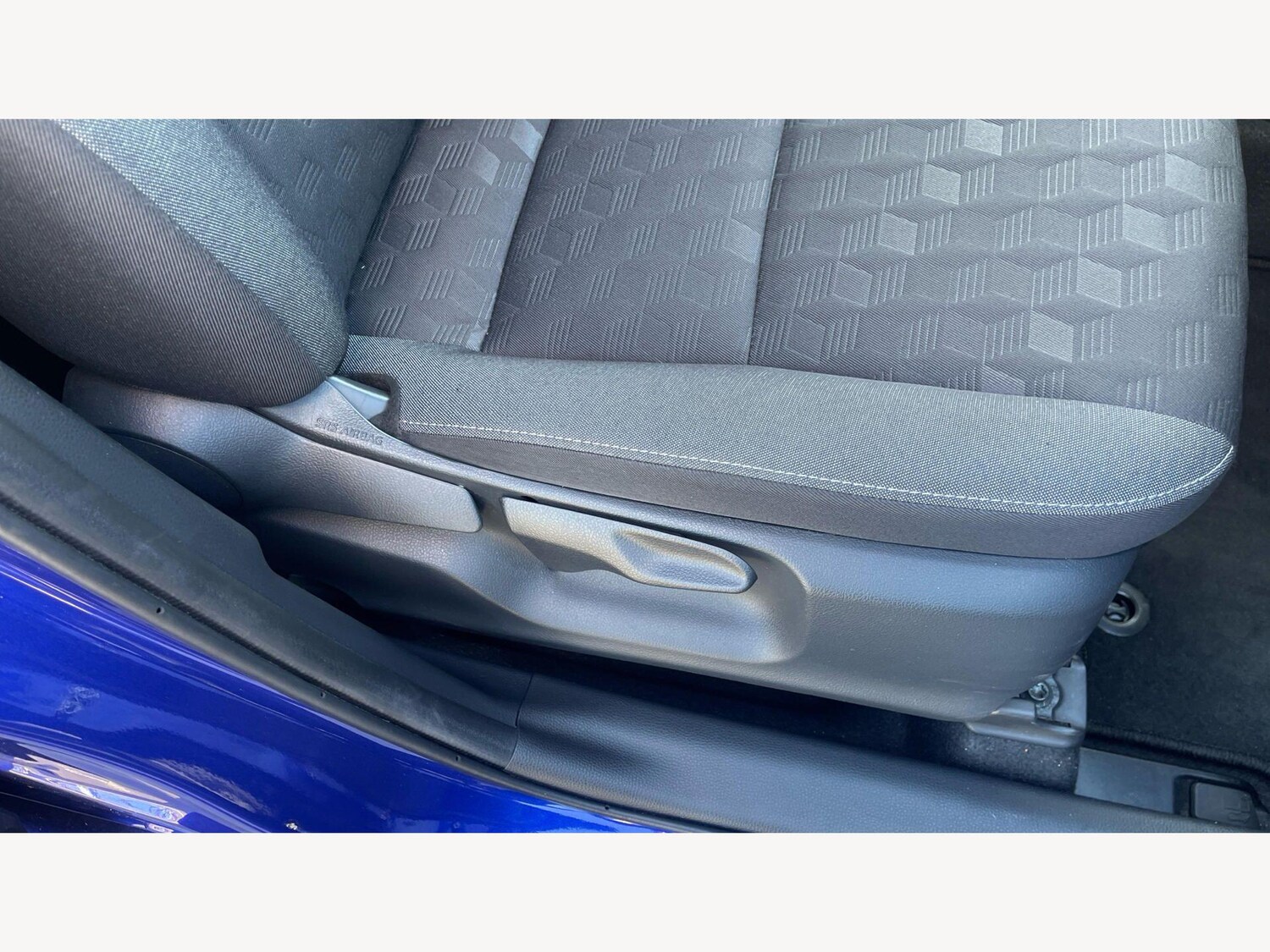 Used Toyota Yaris 2024 for sale - 77939570: Photo 30