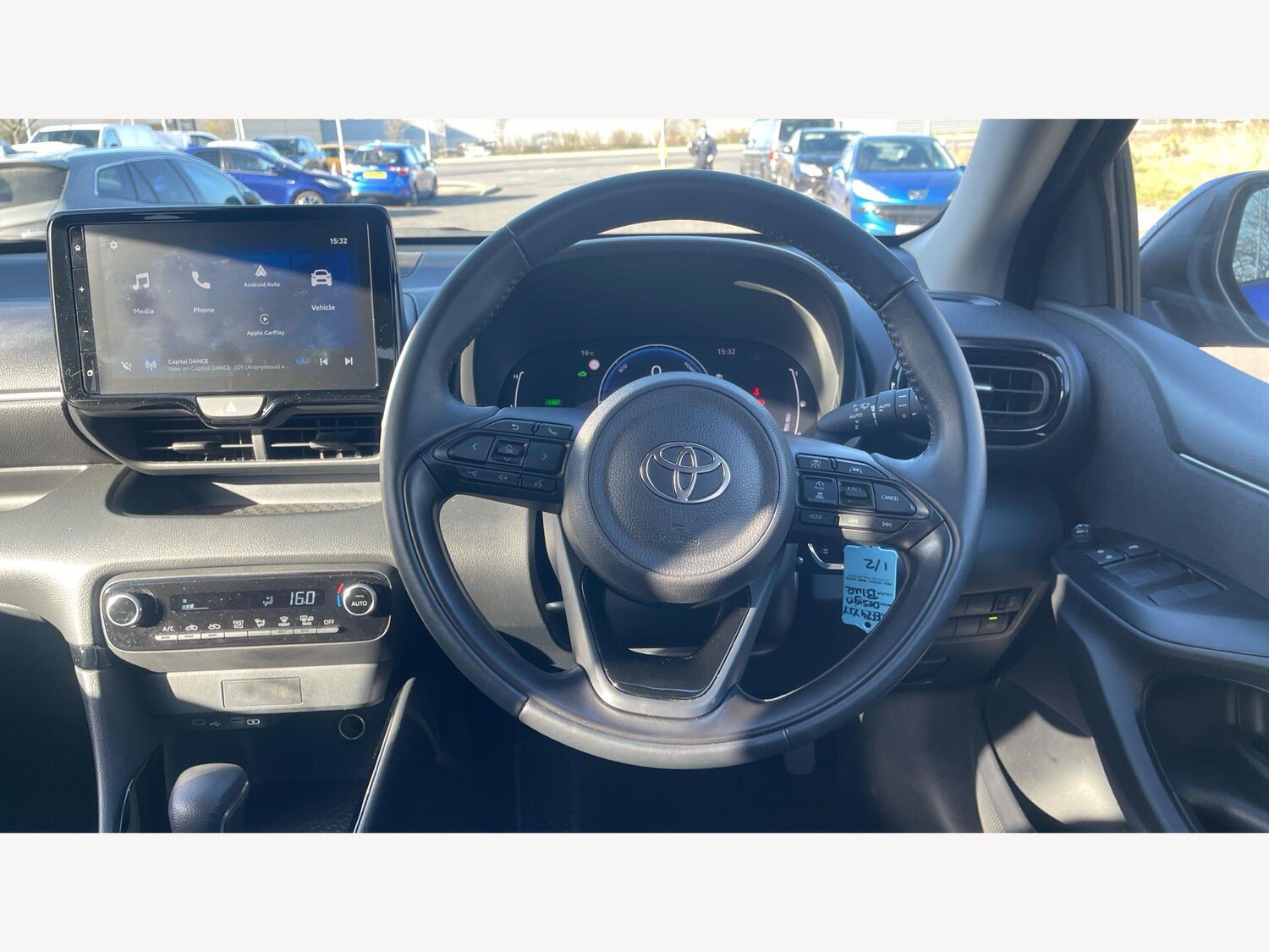 Used Toyota Yaris 2024 for sale - 77939570: Photo 8