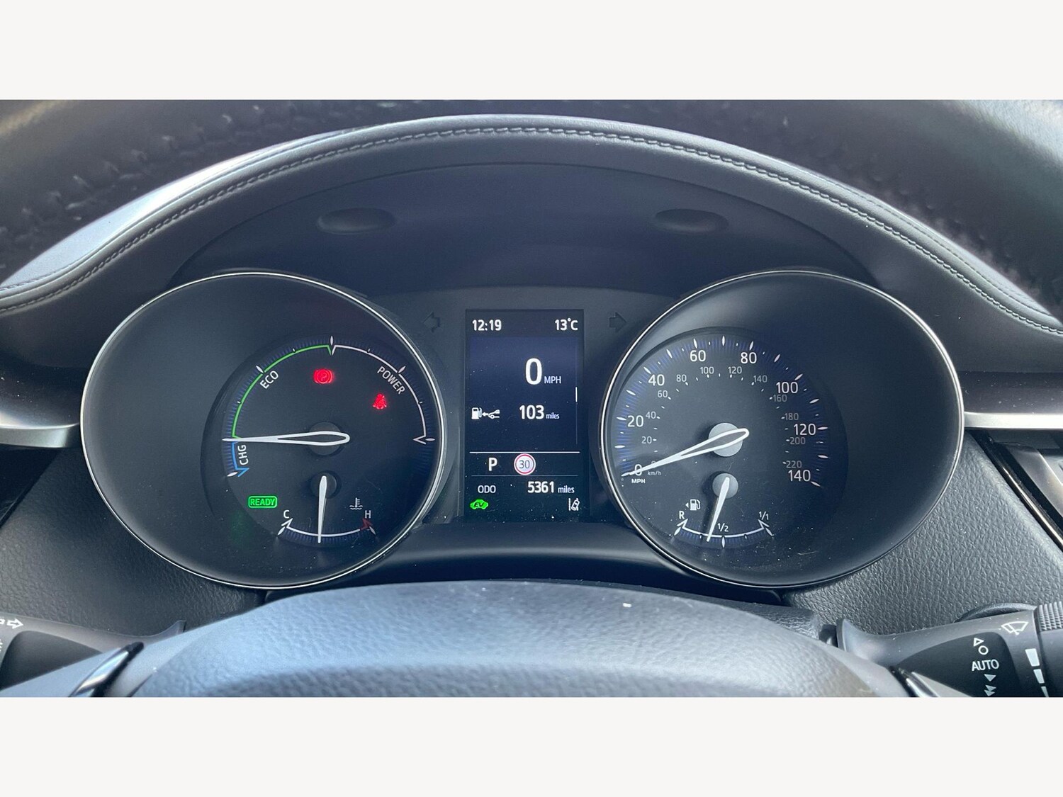 Used Toyota C-HR 2023 for sale - 76260302: Photo 11