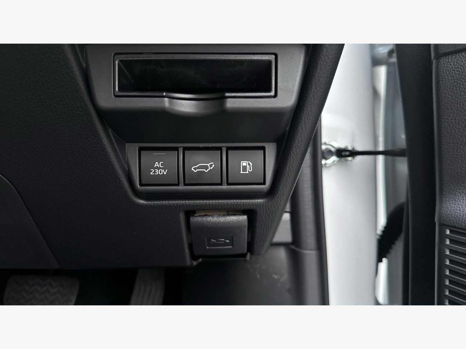 Used Toyota Prius 2025 for sale - 77658803: Photo 31