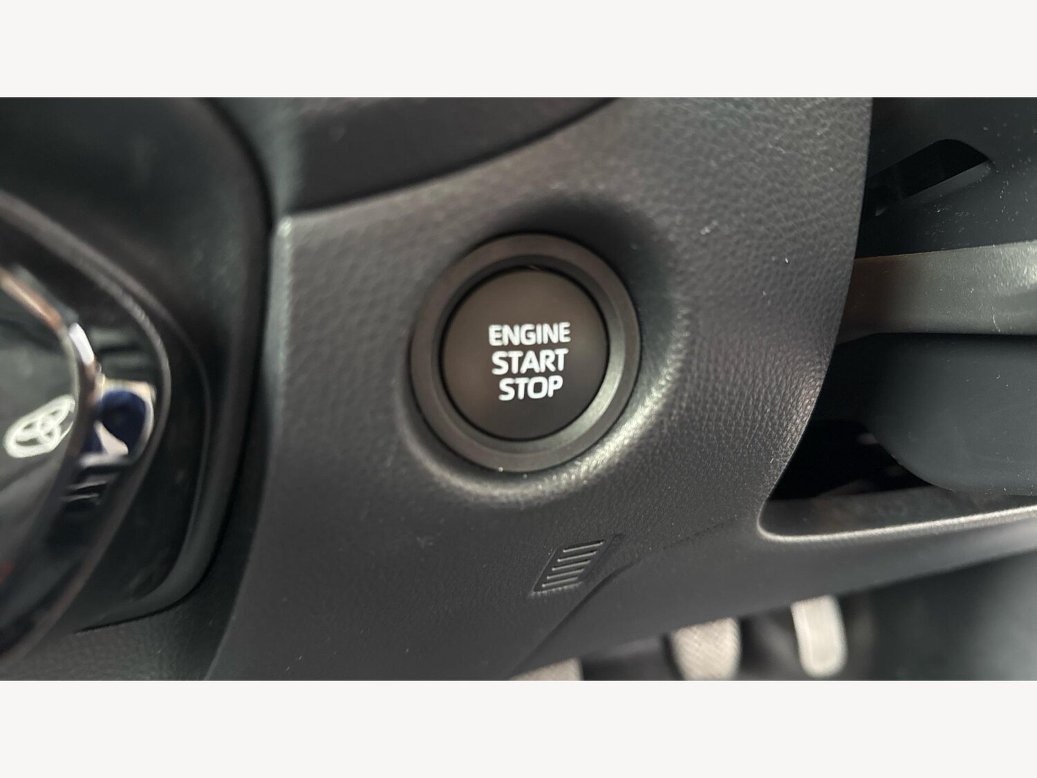 Used Toyota Aygo X 2024 for sale - 76701041: Photo 31