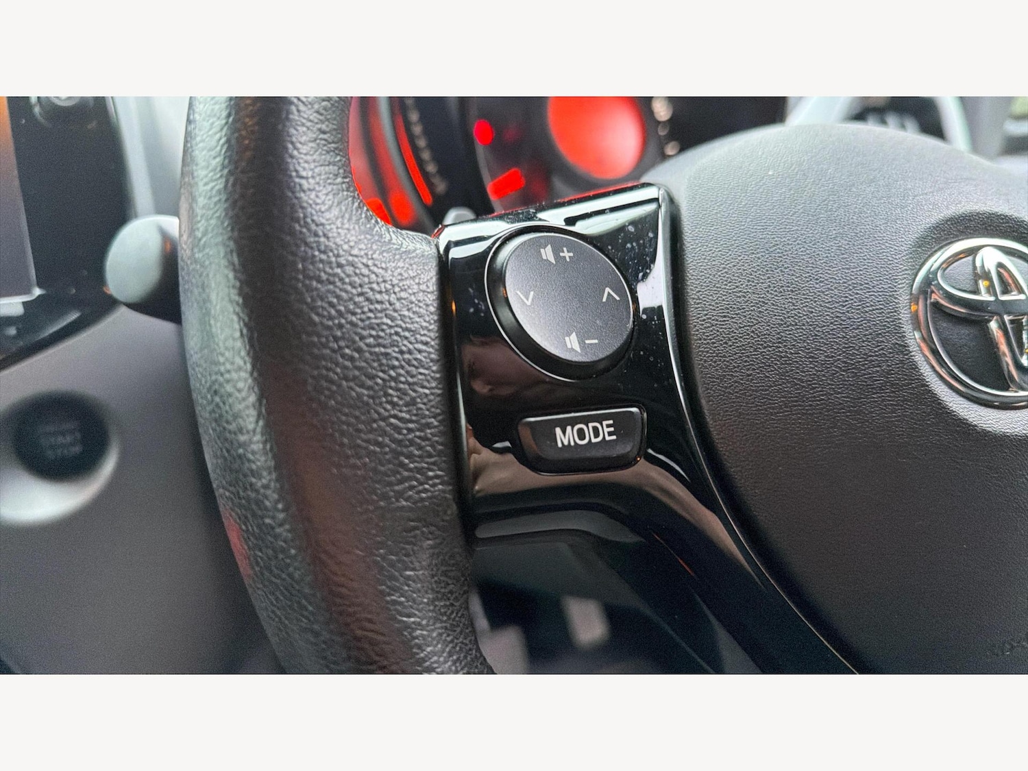 Used Toyota AYGO 2018 for sale - 77343856: Photo 26