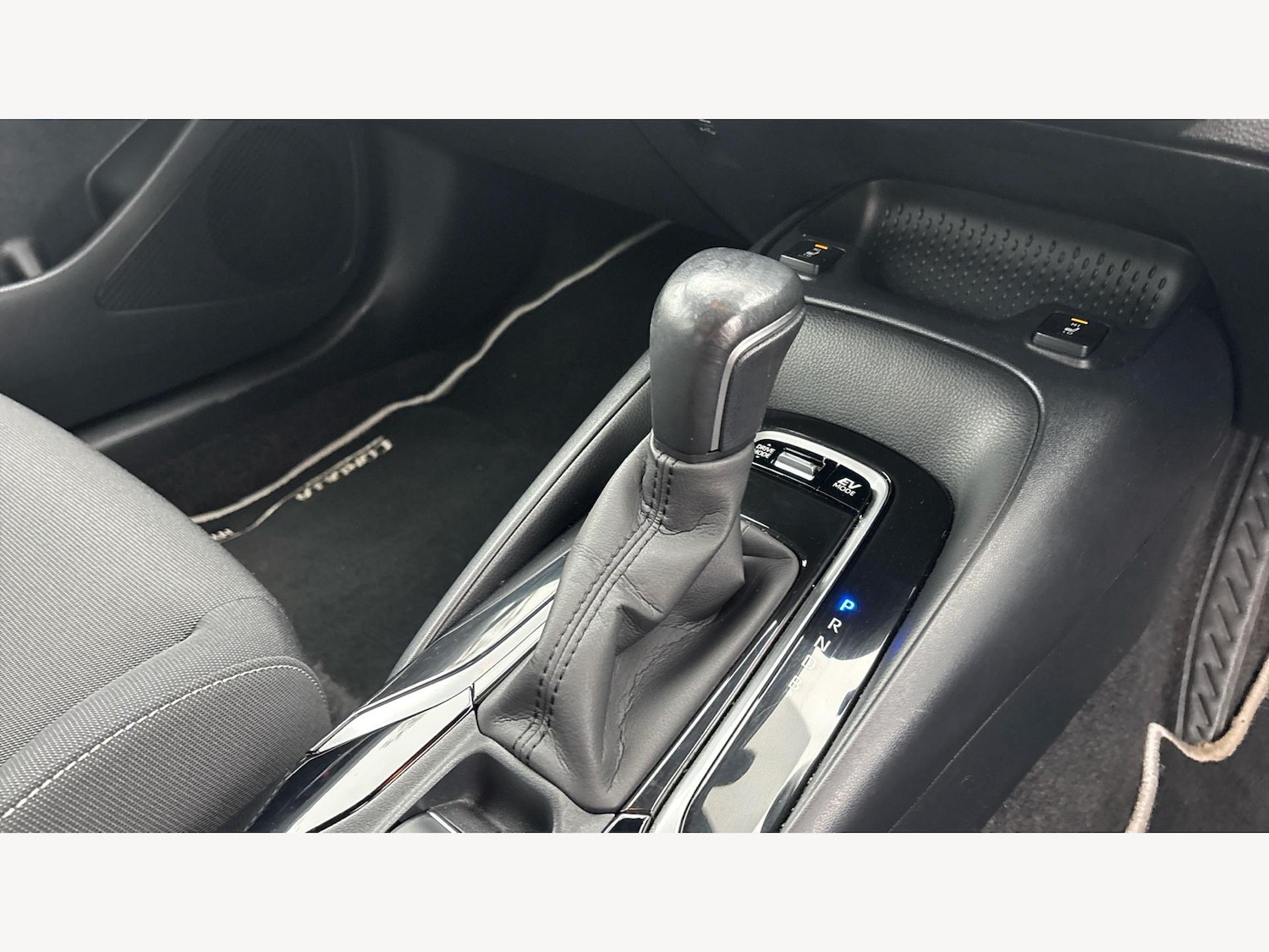 Used Toyota Corolla 2020 for sale - 76715491: Photo 28