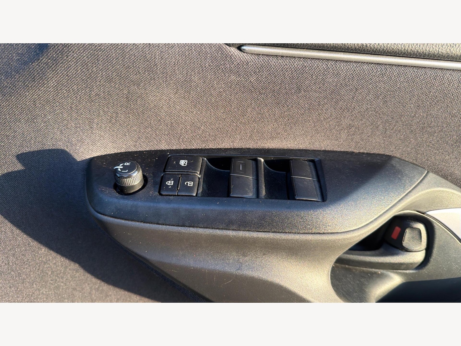 Used Toyota Yaris Cross for sale - 77320469: Photo 23