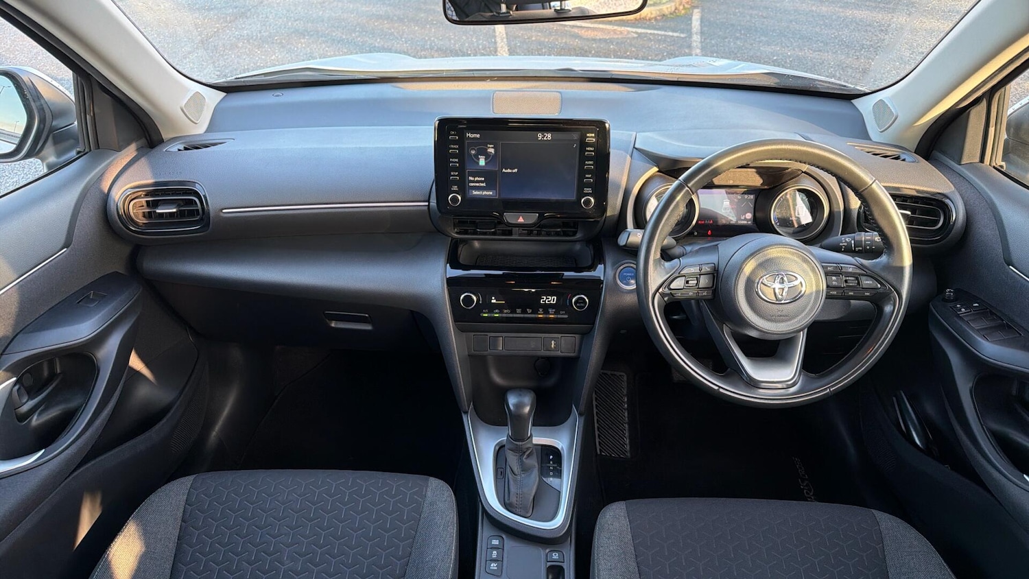 Used Toyota Yaris Cross for sale - 77320469: Photo 33