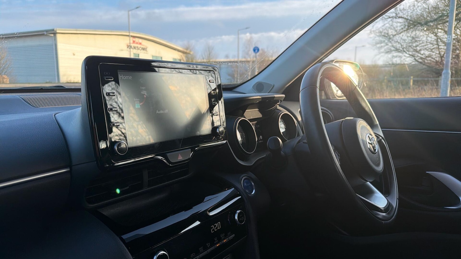 Used Toyota Yaris Cross for sale - 77320469: Photo 34