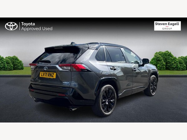 Used Toyota RAV4 2021 for sale - 76084506: Photo 2
