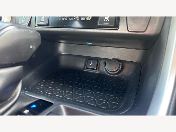 Used Toyota RAV4 2021 for sale - 76084506: Photo 42