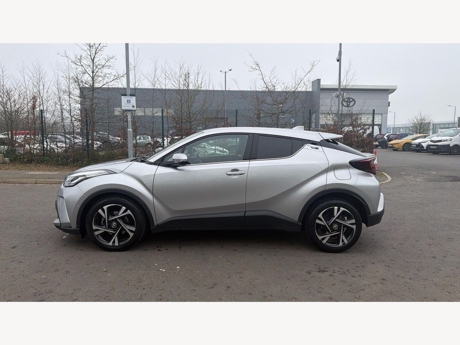 Used Toyota C-HR 2023 for sale - 77925981: Photo 19