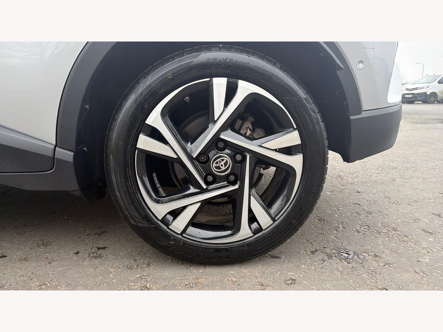 Used Toyota C-HR 2023 for sale - 77925981: Photo 22